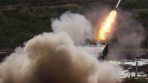 Anh, Mỹ ra tuyên bố trái ngược về việc Nga sử dụng tên lửa nhiệt áp nguy hiểm ở Ukraine