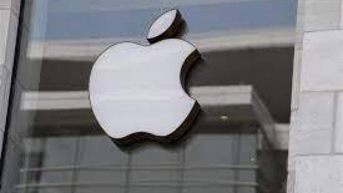 Người dùng Nga kiện Apple vì rút dịch vụ thanh toán khỏi nước này