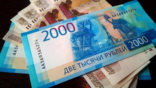 Đồng ruble lên mức cao nhất trong 2 năm qua