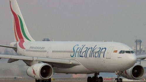 Sri Lanka bán hãng bay, in thêm tiền để đối phó khủng hoảng