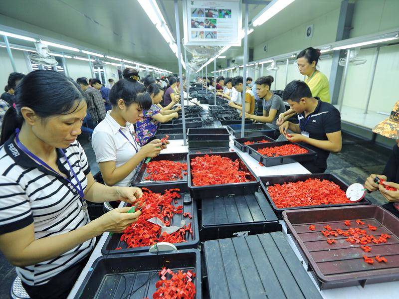 Nhiều doanh nghiệp đã dịch chuyển nhà máy sang Việt Nam. Trong ảnh: Nhà máy GTFV 100 % vốn Hồng Kông Trung Quốc tại Hải Dương. Ảnh: Đức Thanh