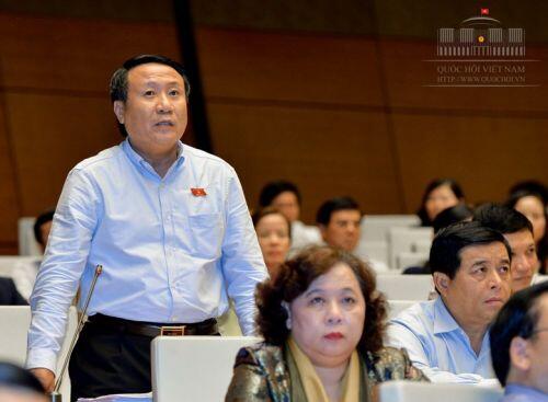 Kinh doanh dịch vụ đòi nợ: Không quản được thì cấm?