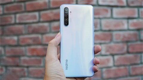iPhone 7 Plus, Galaxy S9 Plus, Xiaomi Black Shark 2, iPhone XR giảm giá về dưới 8 triệu đồng
