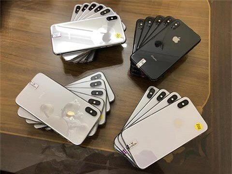 iPhone X giá hơn 9 triệu đồng ồ ạt về Việt Nam gây sốt mạnh