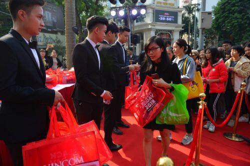 Black Friday 2019: Quảng cáo rầm rộ, mua bán đìu hiu