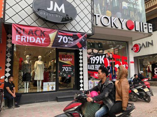 Black Friday 2019: Quảng cáo rầm rộ, mua bán đìu hiu