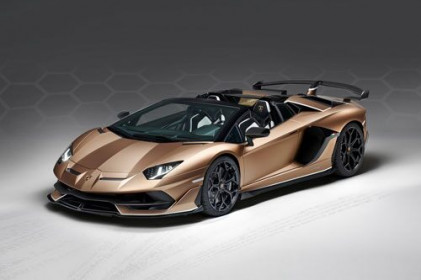 Top 10 xe hơi ‘chất nhất quả đất’: Gọi tên Lamborghini Aventador SVJ Roadster