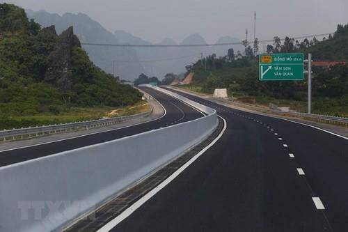 Ưu tiên xây dựng các dự án giao thông trọng điểm quốc gia đã có vốn