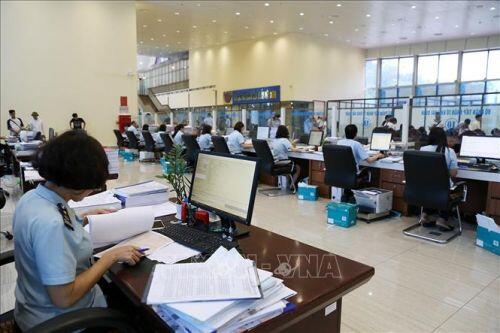 Ngân sách nhà nước liên tục vượt dự toán