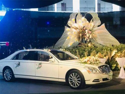 Hé lộ chi phí tổ chức "khủng" 54 tỷ đồng cùng hình ảnh dàn xe siêu sang biển "tứ quý" trong đám cưới con đại gia Quảng Ninh
