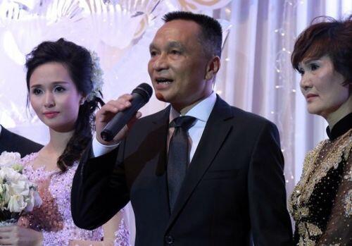 Bố vợ cầu thủ Duy Mạnh hóa ra là đại gia sở hữu khối tài sản khủng thế này