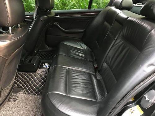 BMW 3 Series cũ rao bán chỉ hơn 300 triệu đồng