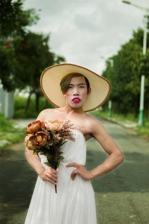 Bà Tưng, Lệ Rơi, Tùng Sơn và những hiện tượng mạng phá đảo "thế giới ảo" trong một thập niên qua