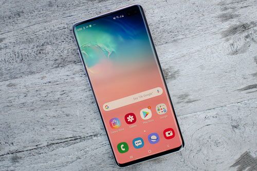 Samsung Galaxy S10 Plus giảm giá 10 triệu đồng tại Việt Nam