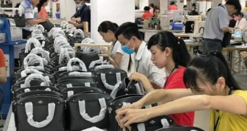 Xuất khẩu giày dép, túi xách ngắm mốc 24 tỷ USD trong năm 2020