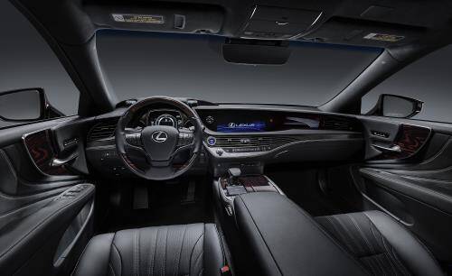 Ra mắt bộ đôi sedan hạng sang Lexus LS và ES