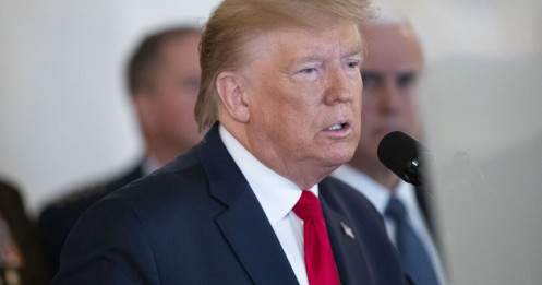 Thế khó của ông Trump sau vụ tấn công tên lửa của Iran