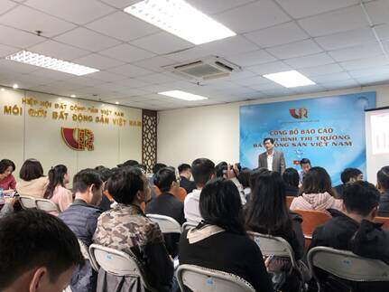 Bất động sản vào ‘thế lưỡng nan’ và nghịch lý với thị trường 2020