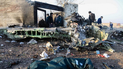 Mỹ, Anh, Canada 'tố' Iran bắn rơi máy bay Ukraine