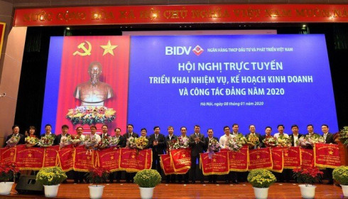 Ngân hàng bứt phá từ tái cơ cấu