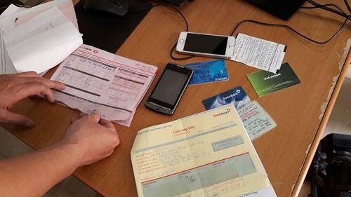 Mất tiền tỷ từ cuộc gọi “ảo” của cán bộ “dởm”