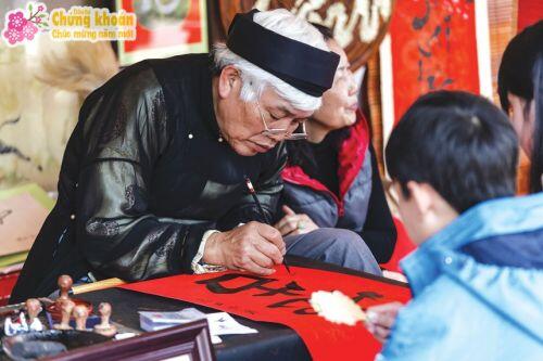 Quẻ Dịch 2020: Hỏa lôi phệ hạp Luật pháp nghiêm minh, thị trường chứng khoán hanh thông