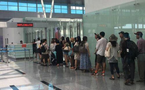 Sẵn sàng chở công dân Việt Nam 'mắc kẹt' từ Vũ Hán về nước