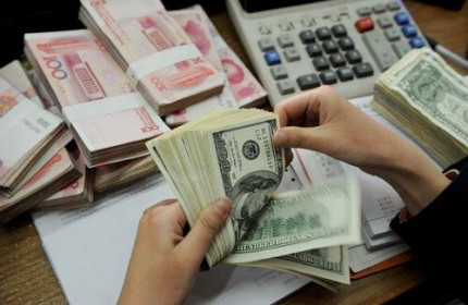 Tỷ giá ngoại tệ ngày 28/1, USD tăng vọt, đua cùng vàng