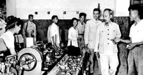 Những quan điểm kinh tế vượt thời đại của Chủ tịch Hồ Chí Minh