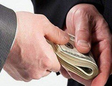 7 năm tù cho 3 cựu cán bộ công an ở Hà Nội nhận hối lộ