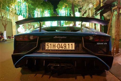 'Soi' Lamborghini Aventador SV giá hơn 30 tỷ tại Việt Nam