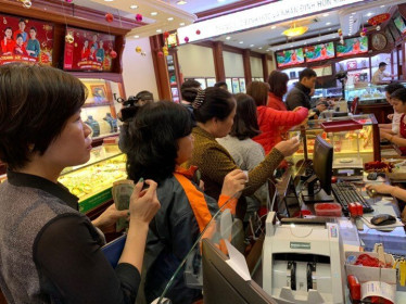 Giá vàng hôm nay 2/2, lên 45 triệu/lượng trước ngày vía Thần Tài
