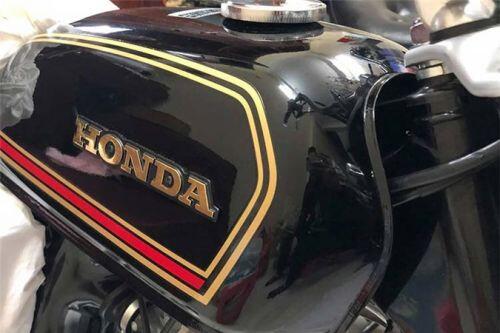 Honda CD50 Benly "thét giá" hơn 800 triệu đồng tại Hà Nội