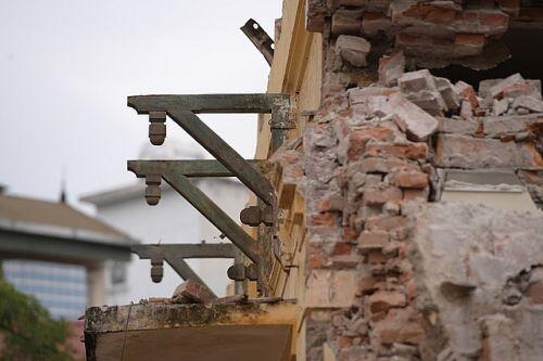 Trạm phát sóng Bạch Mai bị phá dỡ ngay trước ngày lập hồ sơ di tích