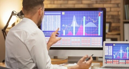 Thị trường chứng khoán: Tín hiệu tích cực từ thanh khoản