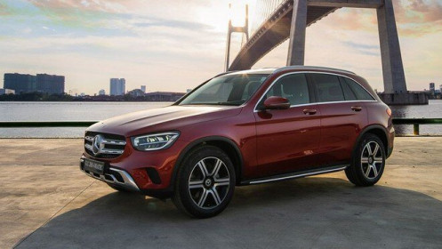Cận cảnh GLC 200 và GLC 200 4MATIC 2020 giá từ 1,749 tỷ đồng tại Việt Nam