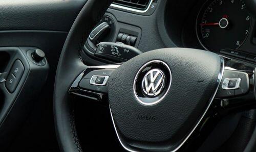 Volkswagen Polo Hatchback 2020 giá 695 triệu đồng có gì?