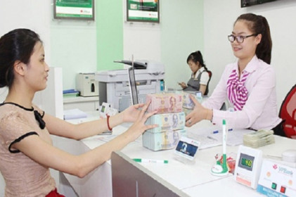 Cẩn trọng nới lỏng tiền tệ