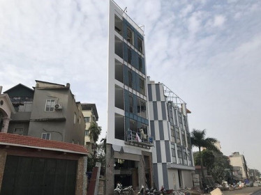 Hà Nội yêu cầu xử lý nhà "siêu mỏng, siêu méo" trên tuyến đường Vành đai 3