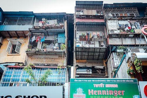 Cuộc sống chật chội trong khu tập thể “không biết sập lúc nào” ở Hà Nội