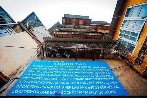 Cuộc sống chật chội trong khu tập thể “không biết sập lúc nào” ở Hà Nội