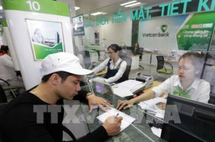 Lãi suất tiết kiệm dưới 6 tháng đồng loạt giảm