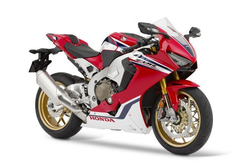 Top 10 môtô tốt nhất năm 2020: Vinh danh Kawasaki Z900