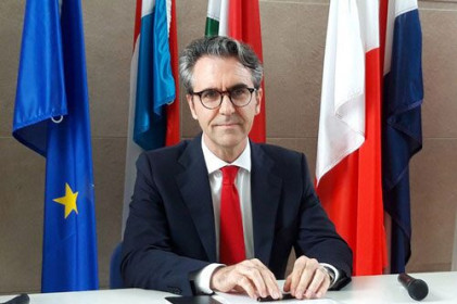EU sẵn sàng hỗ trợ người Việt tại châu Âu ứng phó với dịch COVID-19