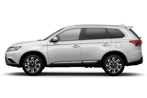 Đánh giá Mitsubishi Outlander 2020: Giá từ 825 triệu, cạnh tranh với Mazda CX-5, Honda CR-V