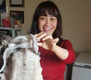 Mực lá 'siêu to' gần nửa triệu đồng/kg hút khách Hà Nội