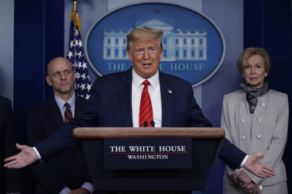 Ông Trump bày tỏ tôn trọng Tập Cận Bình vẫn không quên gọi Covid-19 là “virus Trung Quốc”