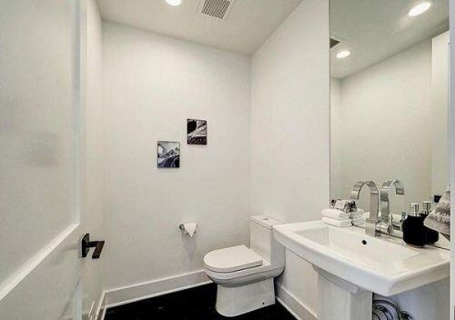 Choáng với căn nhà 900m2 của siêu mẫu Bằng Lăng tại Mỹ