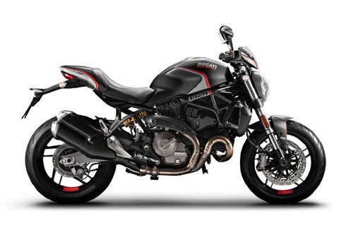 Top 10 naked bike đáng mua nhất năm 2020: Gọi tên Honda CB500F