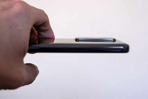 Cận cảnh Huawei P40 vừa trình làng với giá 20,54 triệu